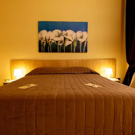 Valentino לינה וארוחת בוקר ולנצאנו