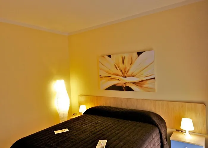 לינה וארוחת בוקר Valentino