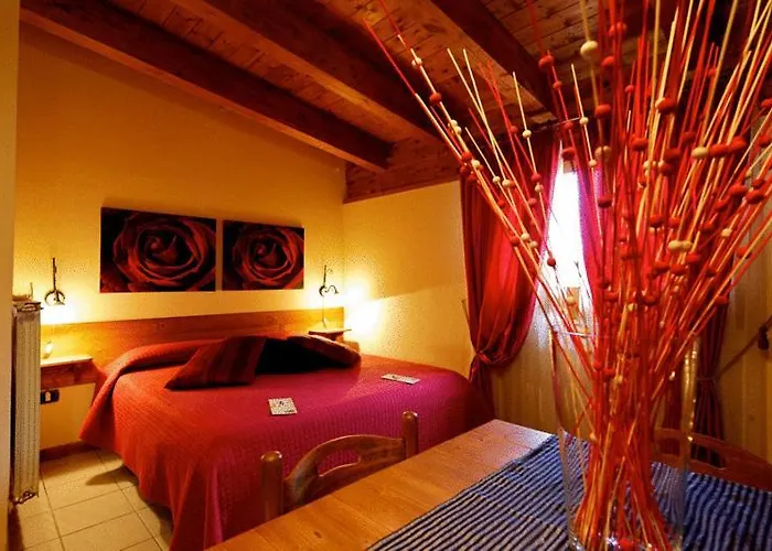 Valentino לינה וארוחת בוקר